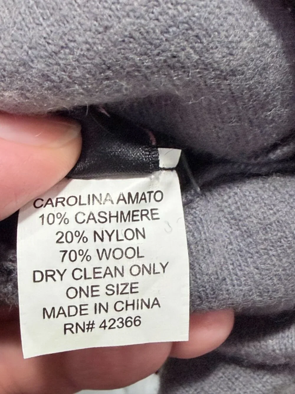 Carolina Amato NWT Cashmere Wool Gloves Black Gray Knit Winter One Size
